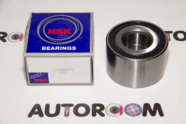 Подшипник передней ступицы NSK 32BWD05