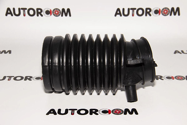 Патрубок воздушного фильтра Honda 17228-RCA-A00